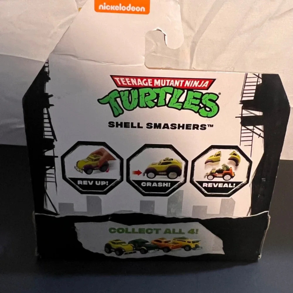 Funrise TMNT Shell Smashers Donatello‎ Kids Green New Damaged Box Crash Car Toy